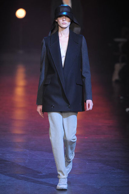 Hussein Chalayan Autumn/Winter 2010, Paris Fashion Week