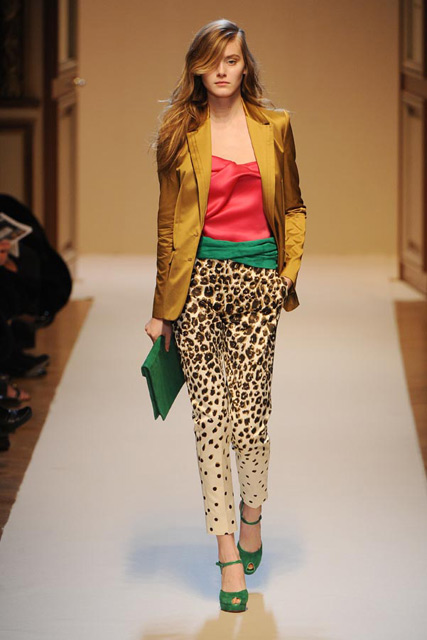 Emanuel Ungaro Autumn/Winter 2010, Paris Fashion Week