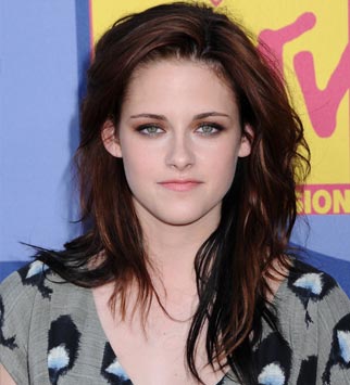Kristen Stewart Hair and Beauty Moments