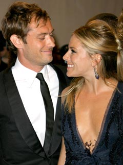 Jude Law and Sienna Miller at the 2010 Costume Institute Gala