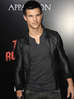 Taylor Lautner - LATEST! Taylor Lautner talks ladies on Oprah - Twilight - Robert Pattinson and Kristen Stewart - Marie Claire