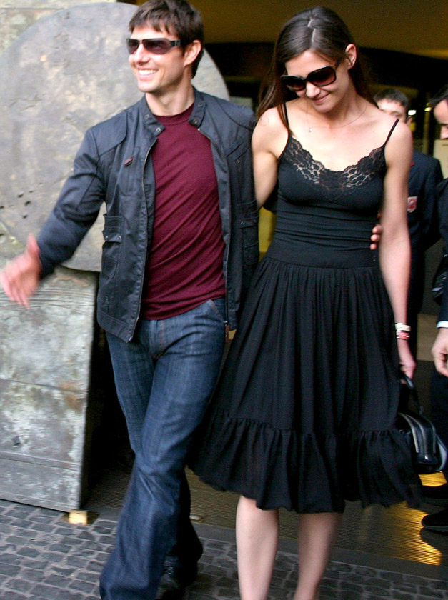 Tom Cruise and Katie Holmes - Tom Cruise and Katie Holmes' Best Moments - Celebrity - Marie Claire