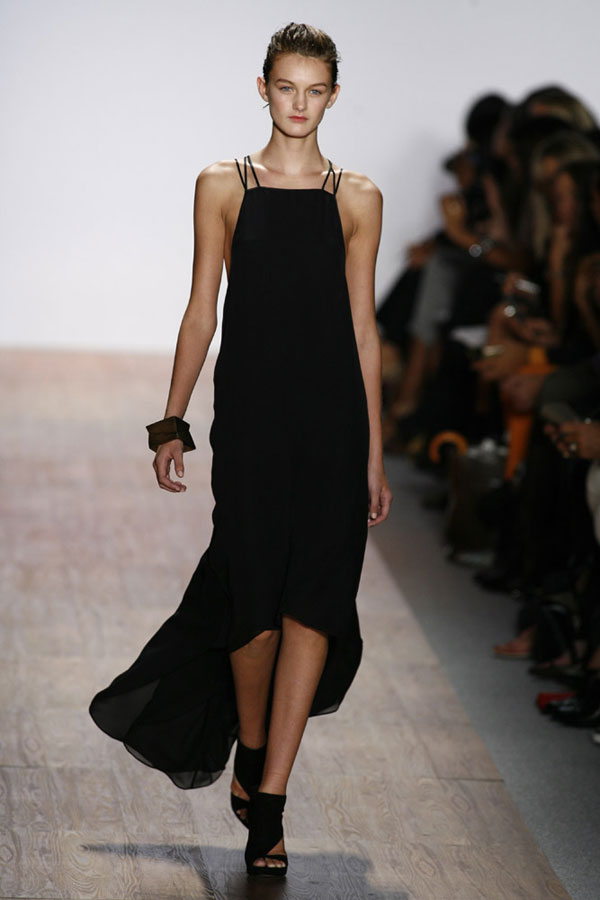 Max Azria Spring/Summer 2011 New York Fashion Week