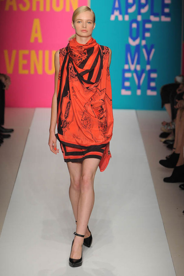DKNY Spring/Summer 2011 New York Fashion Week