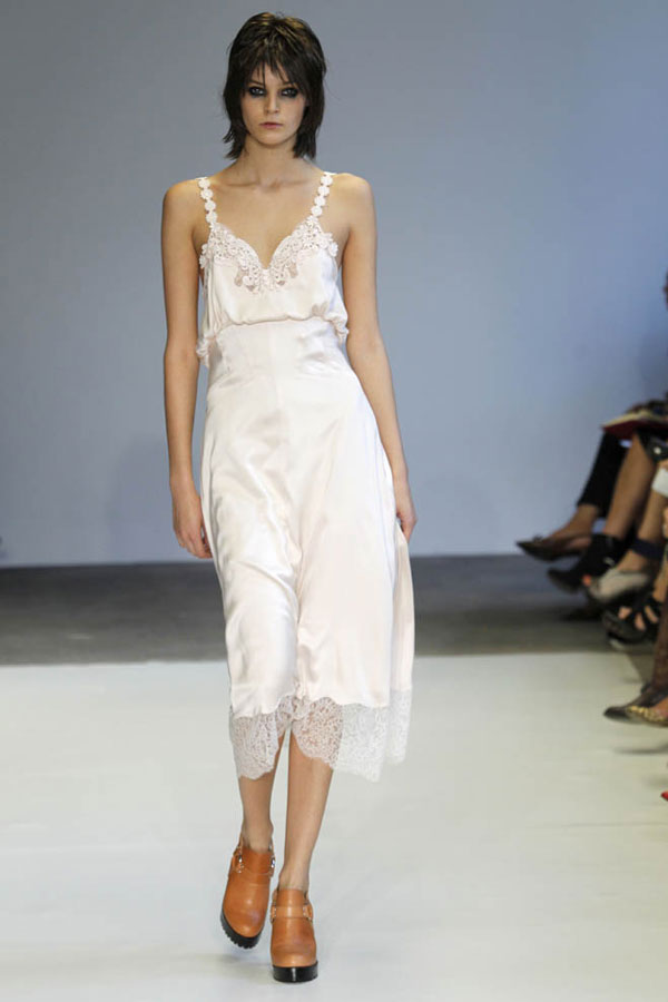 Marios Schwab Spring/Summer 2011 London Fashion Week