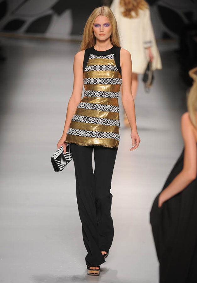 Etro Spring/Summer 2011 Milan Fashion Week