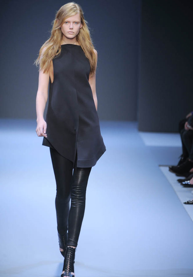 Hakaan Spring/Summer 2011 Paris Fashion Week