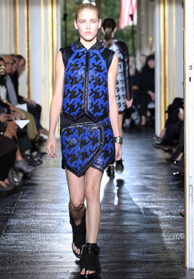 Balenciaga Spring/Summer 2011 Paris Fashion Week