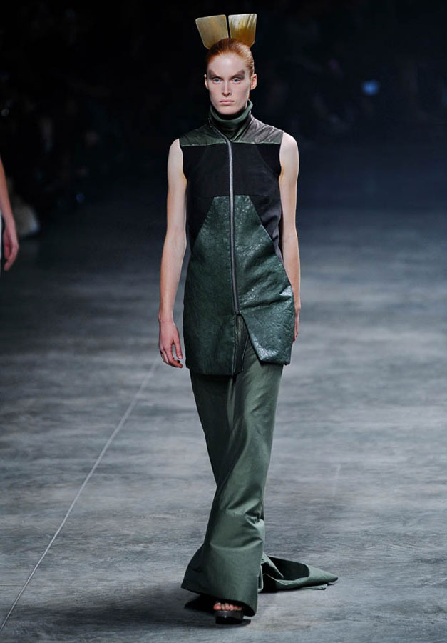 Rick Owens Spring/Summer 2011 Paris Fashion Week