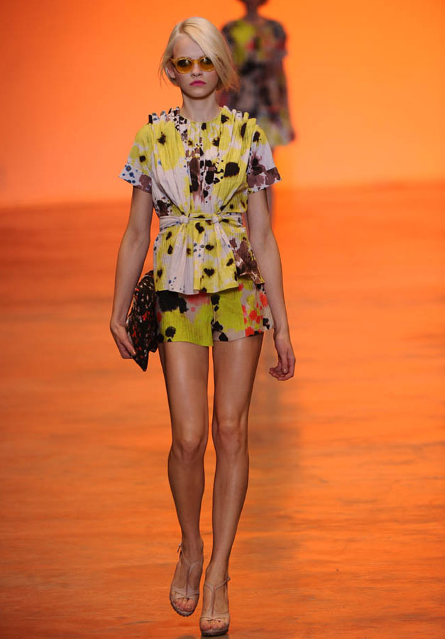 Cacharel Spring/Summer 2011 Paris Fashion Week