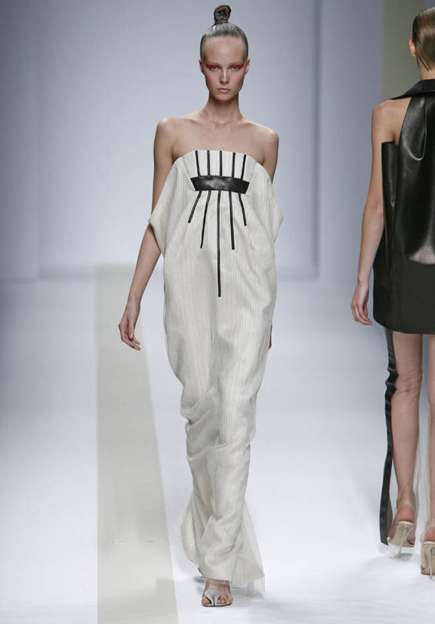 Pedro Laurenco Spring/Summer 2011 Paris Fashion Week