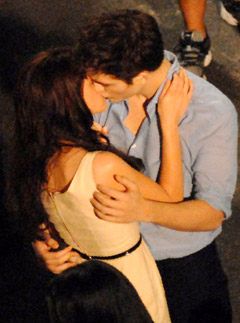 Robert Pattinson and Kristen Stewart - Robert Pattinson - Kristen Stewart - Breaking Dawn - Breaking Dawn Pics - Breaking Dawn Twilight - Breaking Dawn Filming - Twilight - Celebrity News - Marie Claire