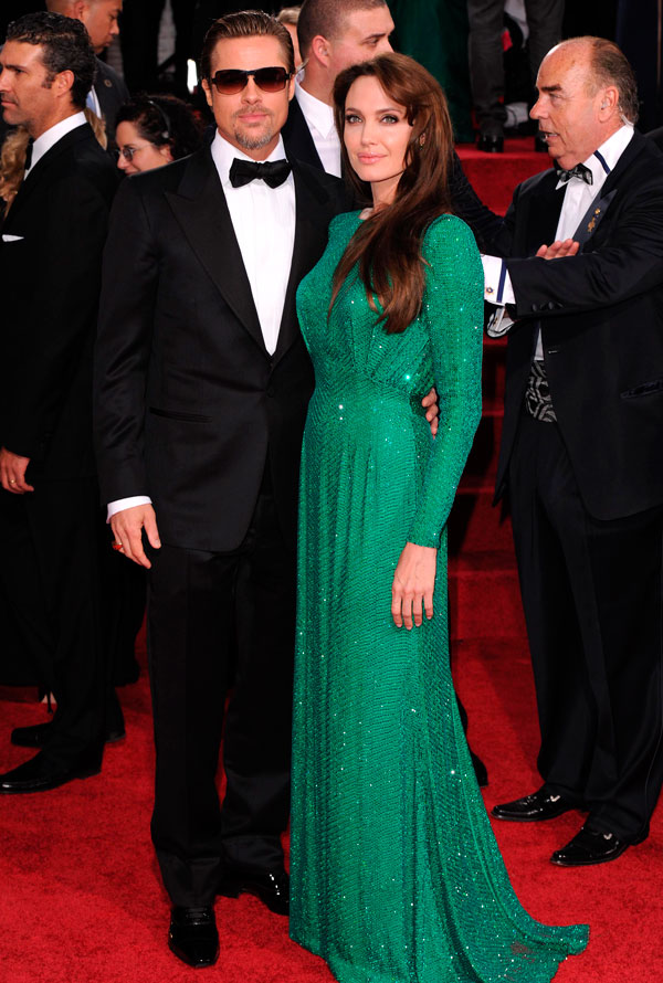Brad-Pitt-and-Angelina-Jolie-The Golden Globes 2011-Celebrity Photos-16 January 2011