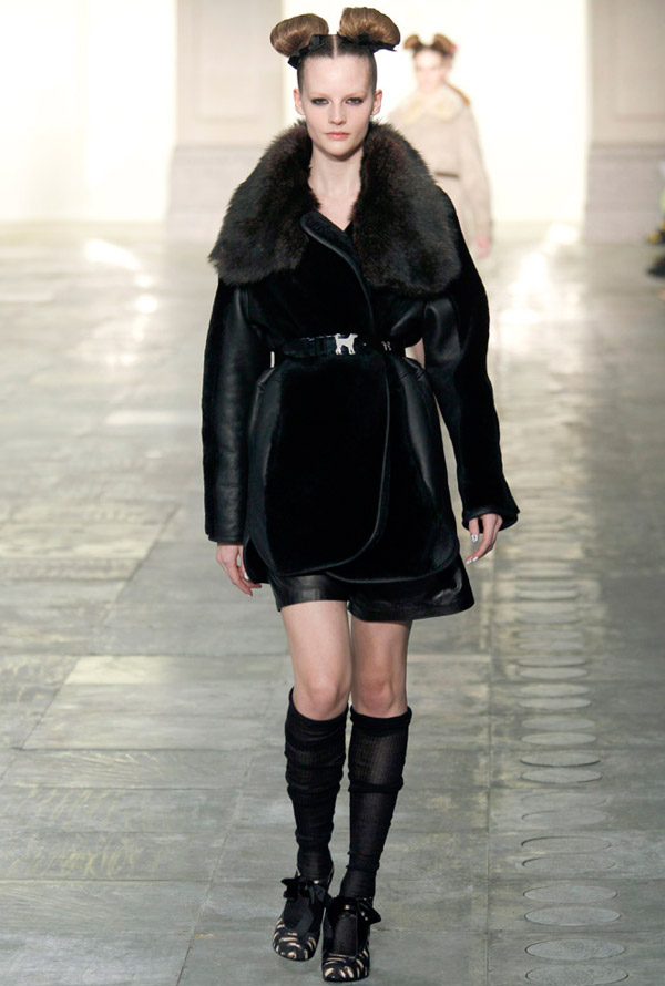 Topshop Unique Autumn/Winter 2011 Catwalk Photos - London Fashion Week