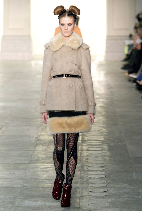 Topshop Unique Autumn/Winter 2011 Catwalk Photos - London Fashion Week