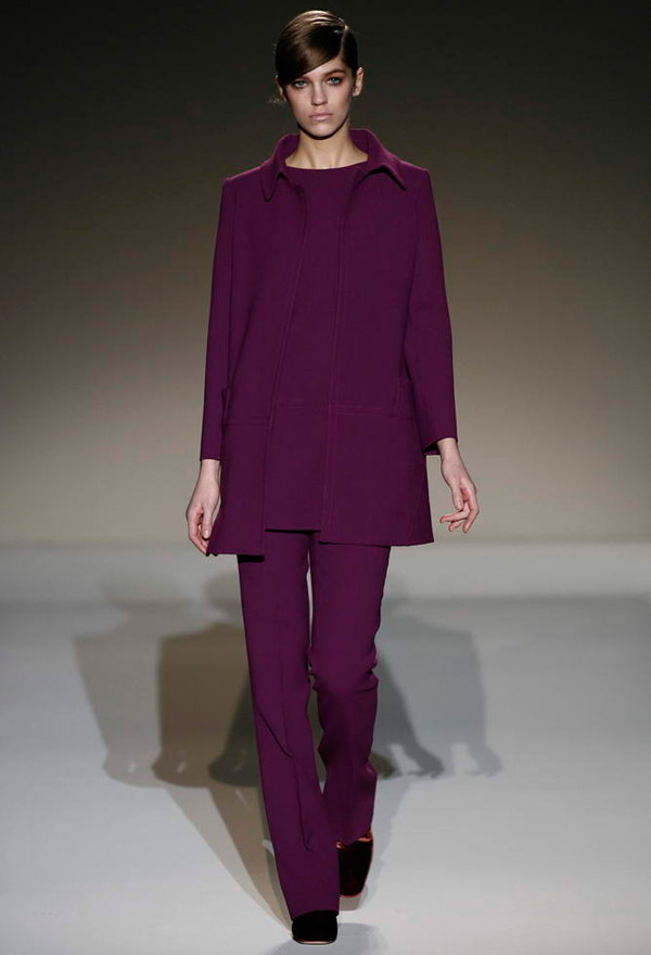 Alberta Ferretti Autumn Winter 2011 Milan Fashion Week Catwalk Photos