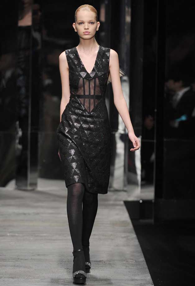 Versus Autumn Winter 2011