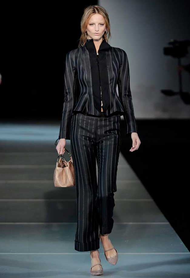 Giorgio Armani Autumn Winter 2011