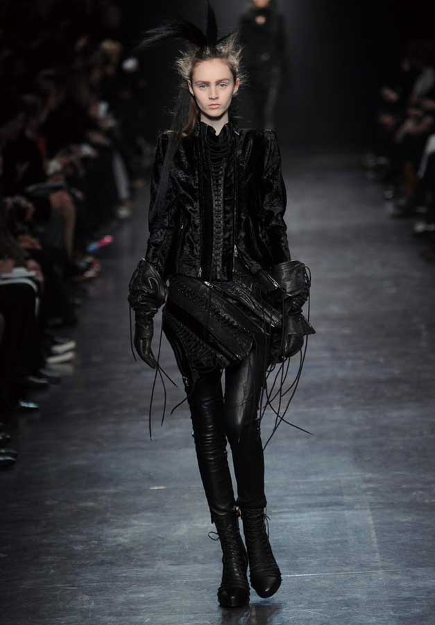 Ann Demeulemeester Autumn Winter 2011