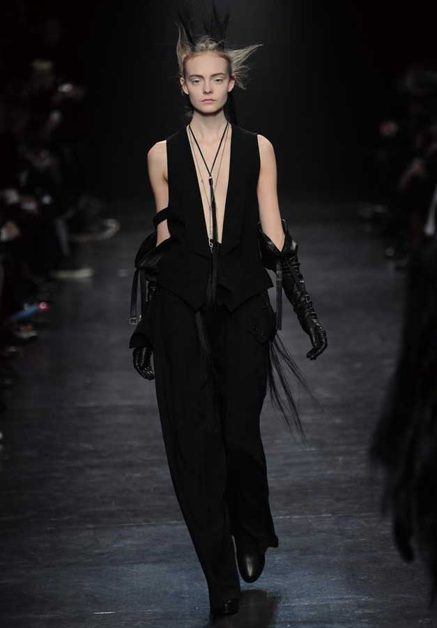 Ann Demeulemeester Autumn Winter 2011