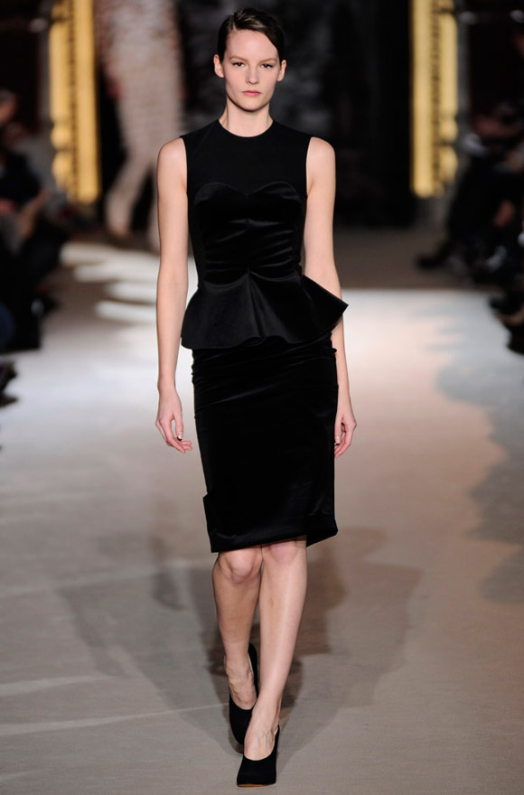 Stella McCartney Autumn/Winter 2011 Catwalk Photos