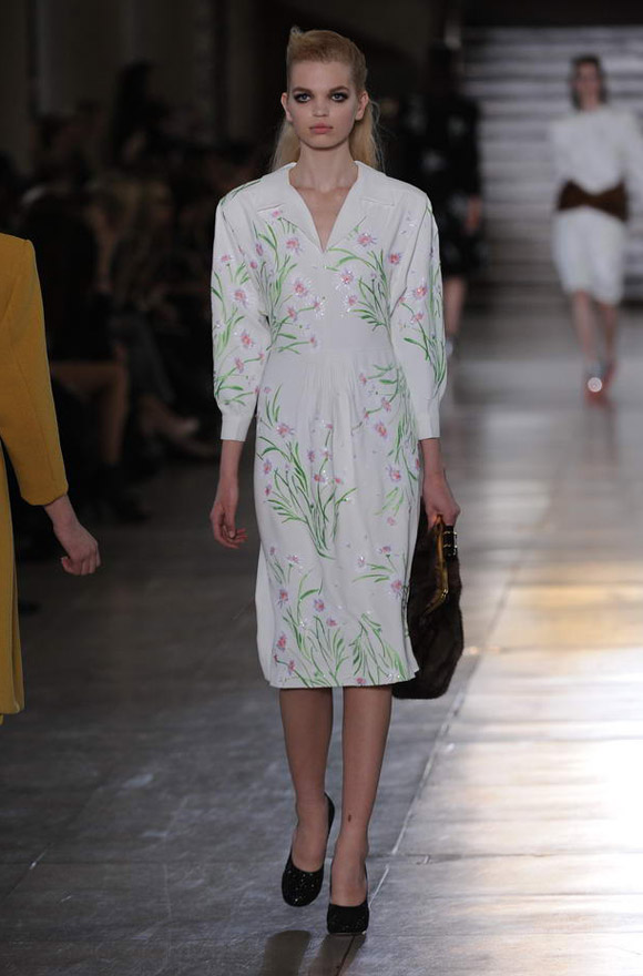 Miu Miu Autumn Winter 2011 Catwalk Photos