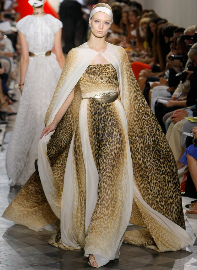 Giambattista Valli Couture autumn/winter 2011