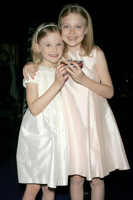 Dakota Fanning style history