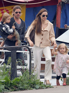 Angelina Jolie and Brad Pitt with family