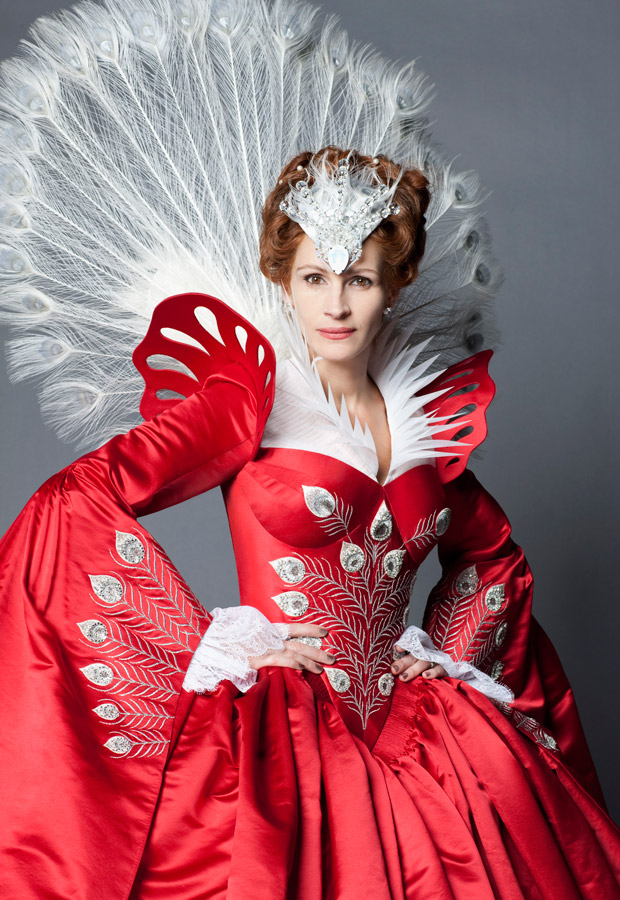 Snow White Starring Julia Roberts and Lily Collins