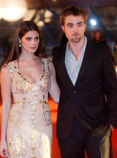 Robert Pattinson & Ashley Greene - PICS: Robert Pattinson & Ashley Greene premiere Breaking Dawn in Brussels - Twilight - Breaking Dawn - Twilight Breaking Dawn - Breaking Dawn premiere - Rob Pattingson - Marie Claire - Marie Clarie UK