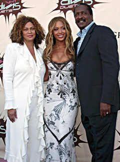 Beyonce and Tina and Mathew Knowles