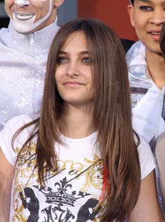Prince Jackson, Blanket Jackson, Paris Jackson, Michael Jackson, Michael Jackson children, Michael Jackson tribute, Michael Jackson Blanket, Paris, Prince, Michael Jackson handprint, Justin Beiber, Justin Beiber Michael Jackson tribute, Jackson family
