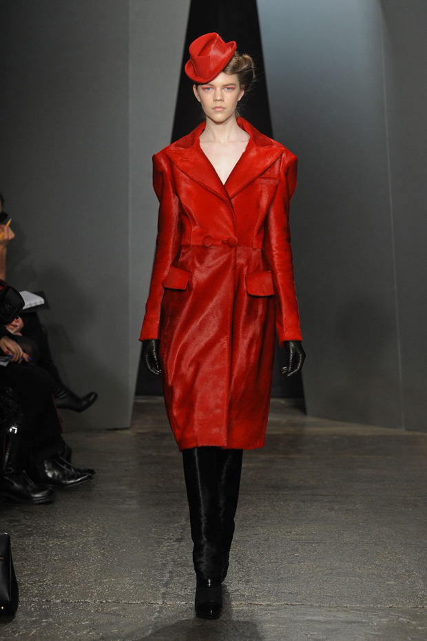 Donna Karan A/W'12, Donna Karan A/W'12 NYFW, Donna Karan A/W'12 collection, Donna Karan A/W'12 New York Fashion Week, NYFW, New York Fashion Week, New York Fashion, NYFW show reports, show reports, fashion show reports, fashion, Donna Karan, Donna Karan catwalk, Donna Karan clothing, fashion news, latest fashion news
