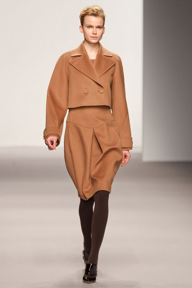 Jasper Conran Autumn Winter 2012 Catwalk Show