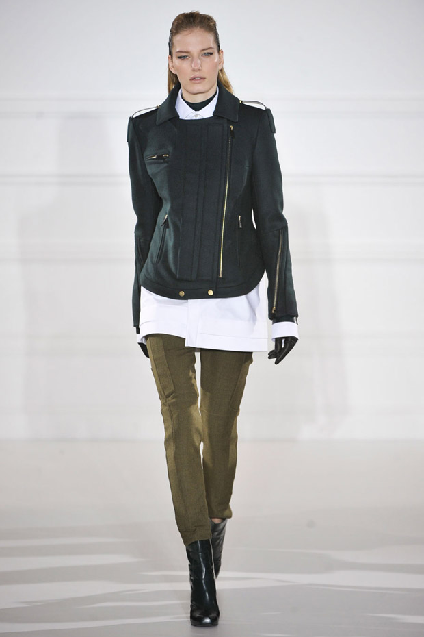 Aquascutum Autumn Winter 2012 Catwalk Show Pictures