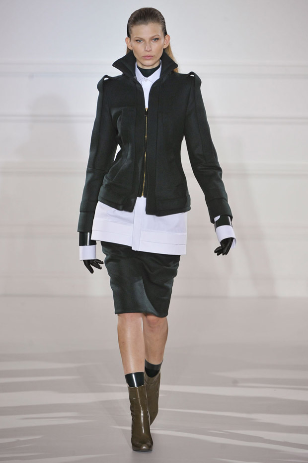 Aquascutum Autumn Winter 2012 Catwalk Show Pictures