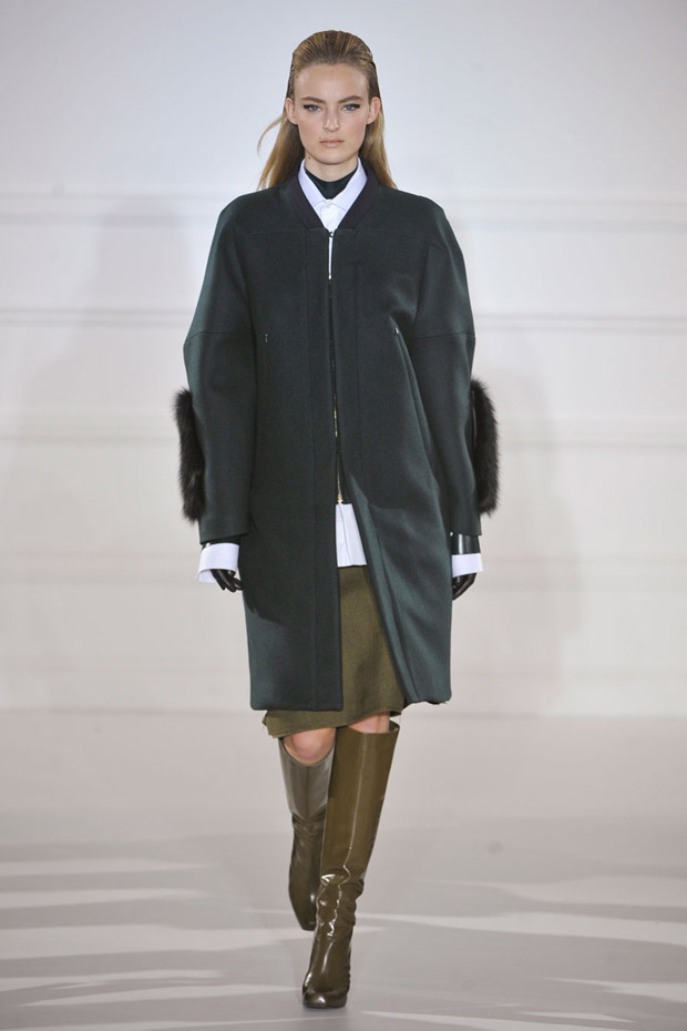 Aquascutum Autumn Winter 2012 Catwalk Show Pictures