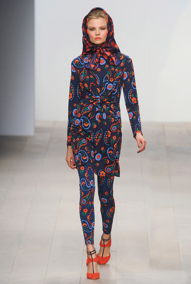 Issa London Catwalk Show Autumn Winter 2012 Pictures