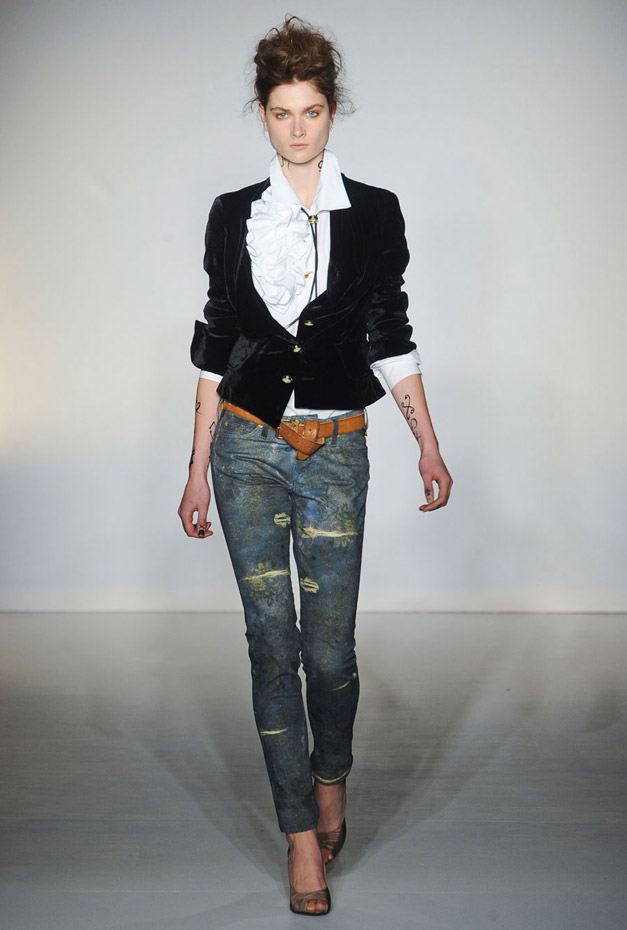 Vivienne Westwood Red Label Autumn Winter 2012 Catwalk Show Pictures