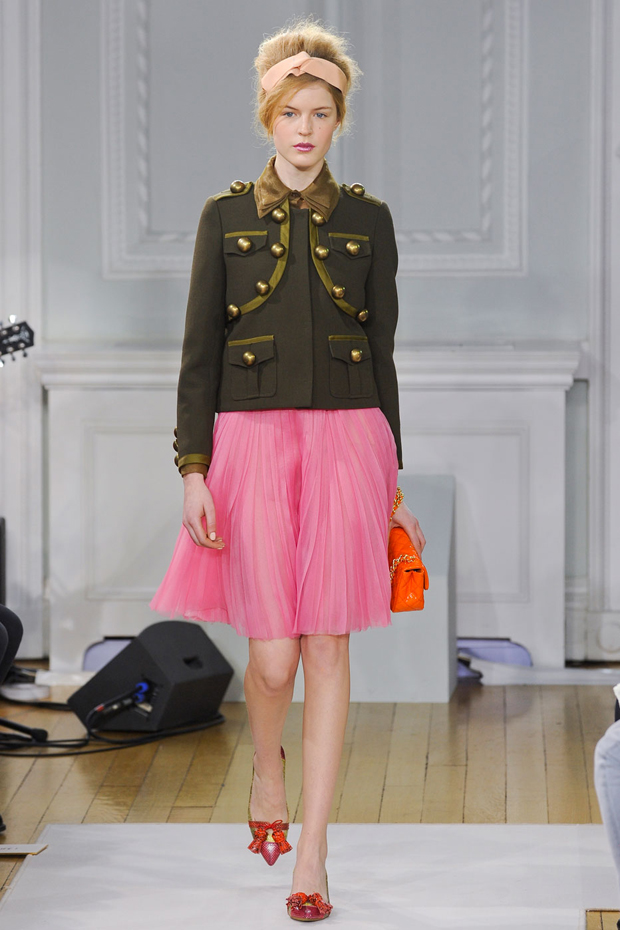 Moschino Cheap and Chic A/W'12, Moschino Cheap and Chic, Moschino, Moschino Cheap and Chic LFW, Moschino Cheap and Chic London Fashion week, London Fashion Week, London Fashion Week 2012, LFW 2012, London Fashion Week 12, London Fashion Week shows, London Fashion Week catwalk