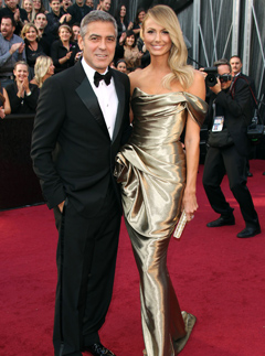 George Clooney shrugs off gay rumours, george clooney, George Clooney, George Clooney gay, George Clooney gay rumours, George Clooney Brad Pitt, George Clooney girlfriend, George Clooney