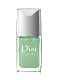 Marine Manicures - Marie Claire 