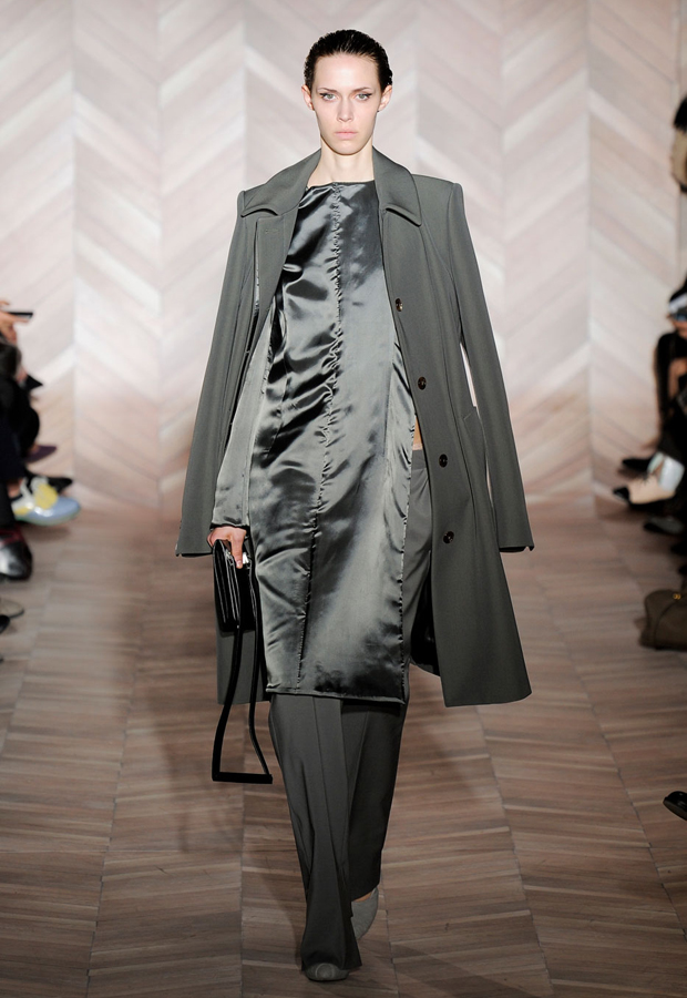 Maison Martin Margiela, Maison Martin Margiela A/W'12, Maison Martin Margiela fashion, Maison Martin Margiela catwalk, Maison Martin Margiela show, Paris Fashion Week, Paris fashion week A/W 2012, Paris fashion week Maison Martin Margiela, fashion, fashion galleries, fashion photos