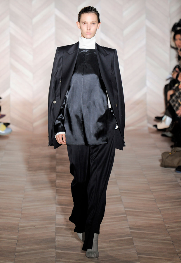Maison Martin Margiela, Maison Martin Margiela A/W'12, Maison Martin Margiela fashion, Maison Martin Margiela catwalk, Maison Martin Margiela show, Paris Fashion Week, Paris fashion week A/W 2012, Paris fashion week Maison Martin Margiela, fashion, fashion galleries, fashion photos
