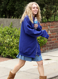 AnnaSophia Robb,AnnaSophia Robb Carrie Diaries,Carrie Diaries TV show, Sarah Jessica Parker,Sarah Jessica Parker Sex and the City,Sex and the City,The Carrie Diaries,AnnaSophia Robb Carrie Bradshaw,Carrie Bradshaw, Sex and the City prequel,marie claire