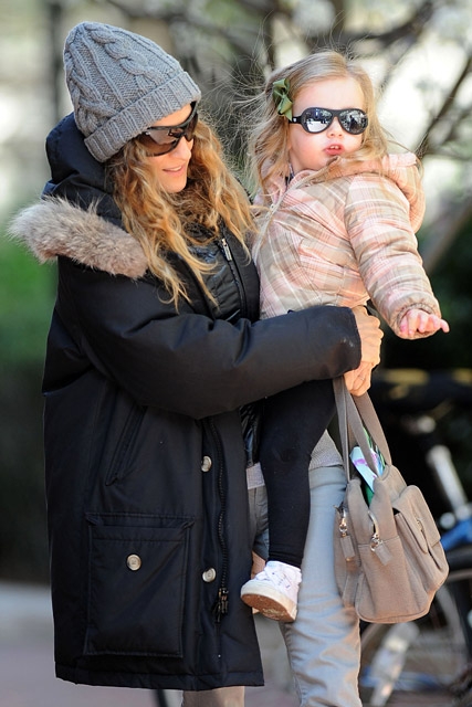 Sarah Jessica Parker - Sarah Jessica Parker's park playdate - Sarah Jessica Parker twins - Marie Claire - Marie Claire UK