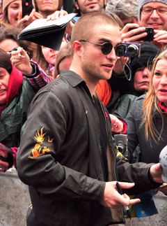 Robert Pattinson - Robert Pattinson to wear wig for Twilight Re-Shoots - Breaking Dawn - Marie Claire - Marie Claire UK