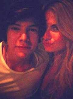 One Direction, One Direction news, Harry Styles, Harry Styles girlfriend, Emma Ostilly, Harry Styles Emma Ostilly, One Direction girlfriends, One Direction Twitter, One Direction photos, One Direction tour, One Direction music, Harry Styles dating, 1D fan