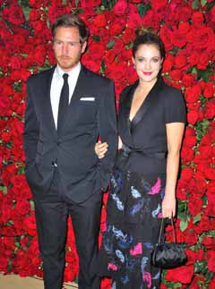 Drew Barrymore, Will Kopelman, Drew Barrymore and Will Kopelman, Drew Barrymore and Will Kopelman engaged, Will Kopelman and Drew Barrymore, Drew Barrymore actress, Drew Barrymore wedding, Drew Barrymore married, Drew Barrymore news, Drew Barrymore films